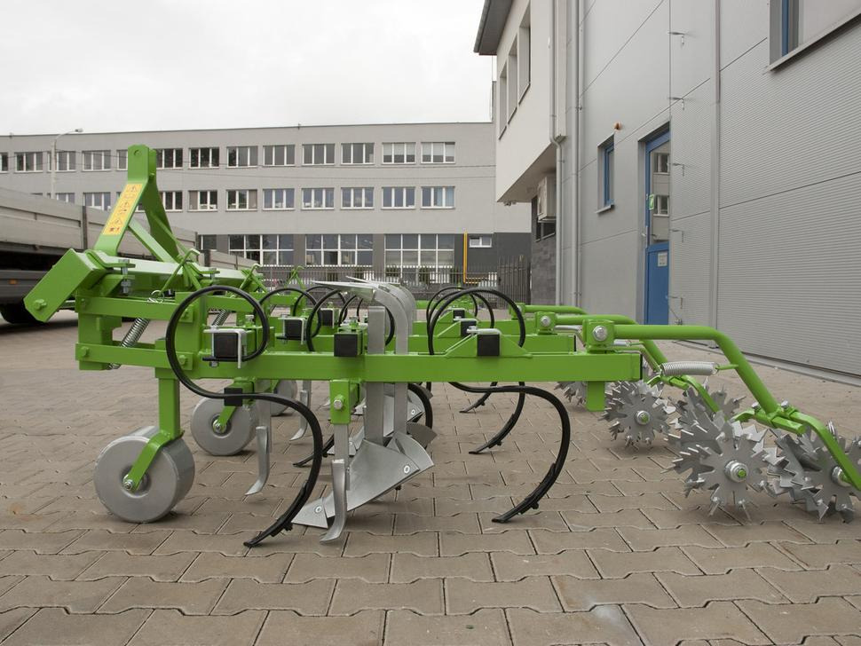 Bomet Jäthacke / Hoe ridger / Butteuse / Rincalzatore assolcatore / Полольник-окучник / Obsypnik - Μηχανή οργώματος: φωτογραφία 4 Bomet Jäthacke / Hoe ridger / Butteuse / Rincalzatore assolcatore / Полольник-окучник / Obsypnik - Μηχανή οργώματος: φωτογραφία 4