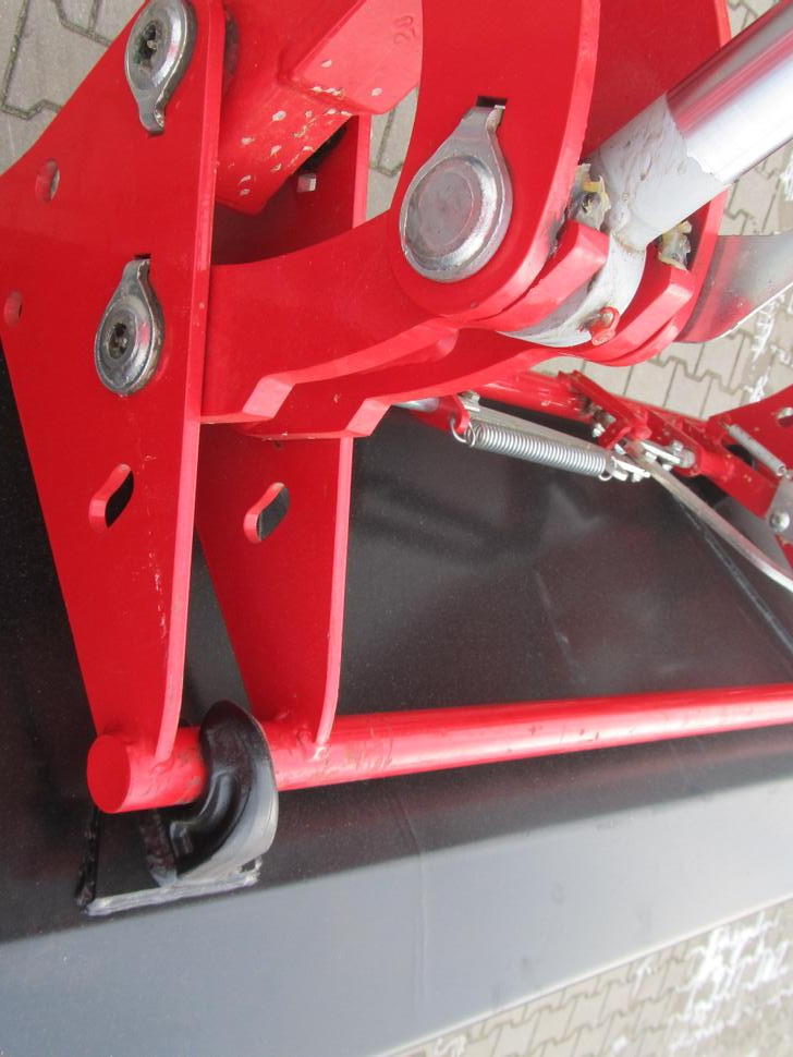 Lauderof Schaufel / Universal Bucket / Godet / Benna / Ковш / Łyżka 2 m - Κουβάς για Τρακτέρ: φωτογραφία 5 Lauderof Schaufel / Universal Bucket / Godet / Benna / Ковш / Łyżka 2 m - Κουβάς για Τρακτέρ: φωτογραφία 5