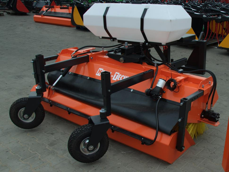 METAL-TECHNIK Kehrmaschine / Sweeper / Balayeuse / Spazzolatrice / Подметательно-уборочная машина / Zamiatarka 2 m - Σκούπα για Φορτωτησ για τρακτερ: φωτογραφία 3 METAL-TECHNIK Kehrmaschine / Sweeper / Balayeuse / Spazzolatrice / Подметательно-уборочная машина / Zamiatarka 2 m - Σκούπα για Φορτωτησ για τρακτερ: φωτογραφία 3