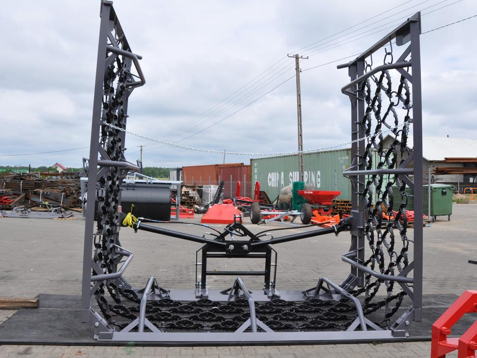 METAL-TECHNIK Wiesenegge / Heavy meadow harrow / Herse de prairie lourde / Strigliatrice pesante / Lanza de prado pesada / Тяжёлая волокуша / Włóka łąkowa ciężka 8 m - Σβάρνα λιβαδιών: φωτογραφία 3 METAL-TECHNIK Wiesenegge / Heavy meadow harrow / Herse de prairie lourde / Strigliatrice pesante / Lanza de prado pesada / Тяжёлая волокуша / Włóka łąkowa ciężka 8 m - Σβάρνα λιβαδιών: φωτογραφία 3