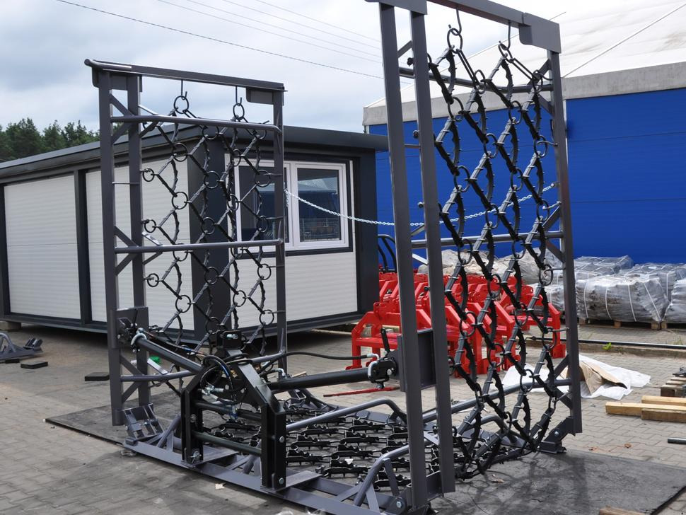 METAL-TECHNIK Wiesenegge / Heavy meadow harrow / Herse de prairie lourde / Strigliatrice pesante / Lanza de prado pesada / Тяжёлая волокуша / Włóka łąkowa ciężka 8 m - Σβάρνα λιβαδιών: φωτογραφία 4 METAL-TECHNIK Wiesenegge / Heavy meadow harrow / Herse de prairie lourde / Strigliatrice pesante / Lanza de prado pesada / Тяжёлая волокуша / Włóka łąkowa ciężka 8 m - Σβάρνα λιβαδιών: φωτογραφία 4