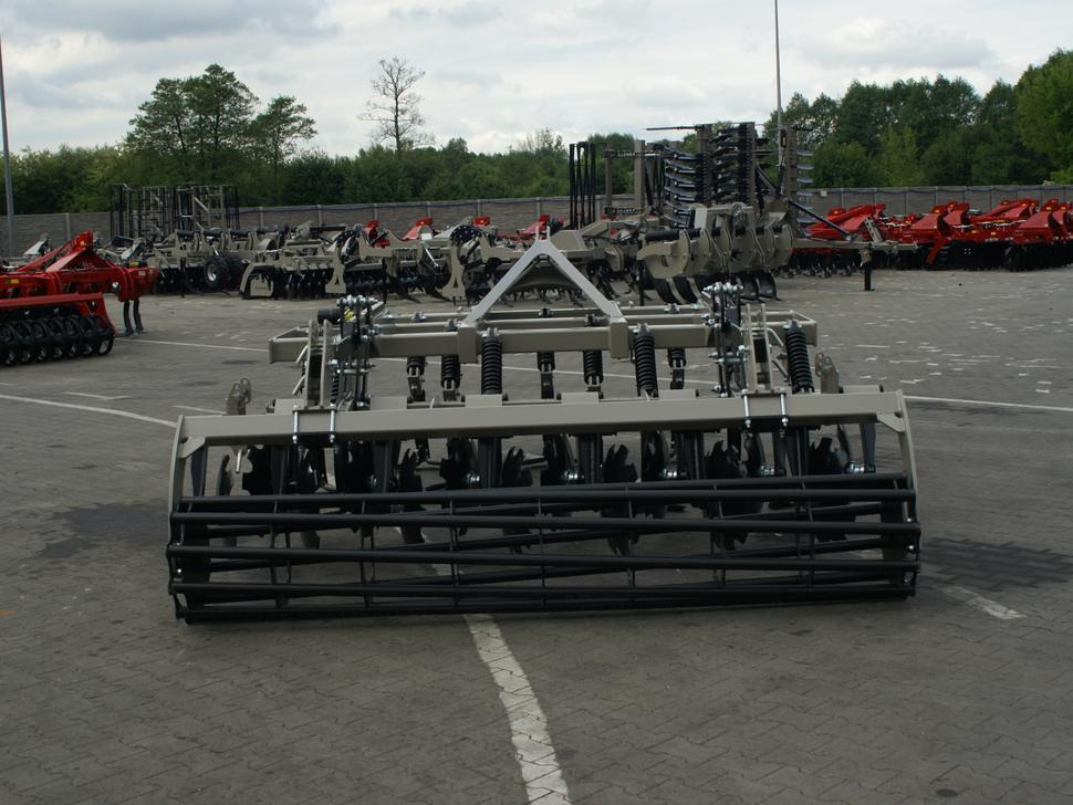 Νέα Καλλιεργητής ROLEX Flügelschargrubber / No-till cultivator / Dechaumeur à dents / Aratri stoppiatori / Cultivador sin labranza / Культиватор No-till / Kultywator bezorkowy 3 m: φωτογραφία 13 Νέα Καλλιεργητής ROLEX Flügelschargrubber / No-till cultivator / Dechaumeur à dents / Aratri stoppiatori / Cultivador sin labranza / Культиватор No-till / Kultywator bezorkowy 3 m: φωτογραφία 13