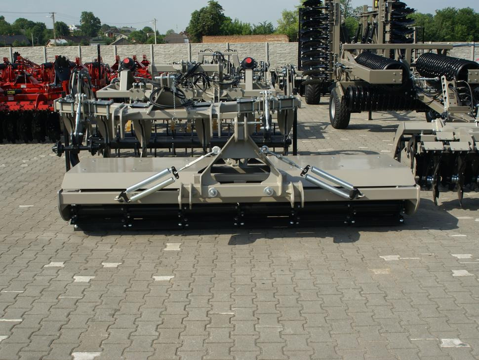 ROLEX Messerwalze / Knife roller cutter / Rouleau couteau / Rullo a coltelli / Каток ножничного типа тандем передний / Wał nożowy cutter tandem front 3 m - Φρεζοσβαρνα: φωτογραφία 5 ROLEX Messerwalze / Knife roller cutter / Rouleau couteau / Rullo a coltelli / Каток ножничного типа тандем передний / Wał nożowy cutter tandem front 3 m - Φρεζοσβαρνα: φωτογραφία 5