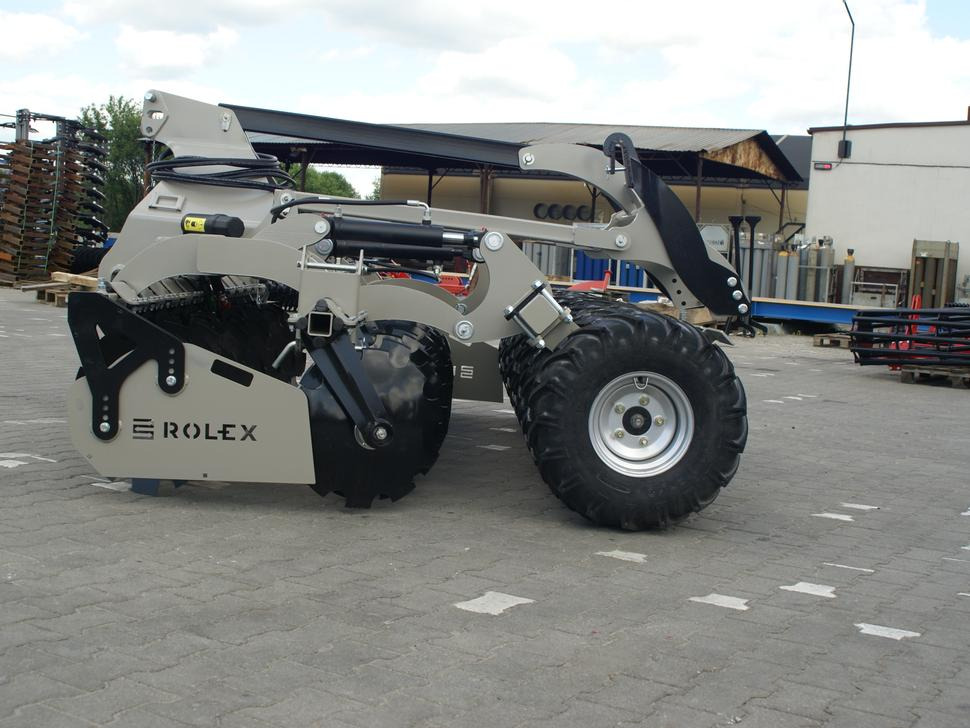 Νέα Δισκοσβάρνα ROLEX Scheibenegge /  Disc harrow with hydropack and tire roller / Dechaumeur à disques / Erpice a dischi / Дисковая борона с гидропаком и колёсным катком / Agregat talerzowy uprawowy z hydropackiem i: φωτογραφία 17