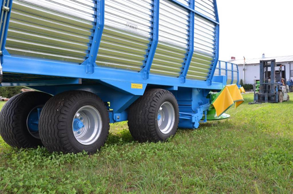 Νέα Βαγόνι ενσίρωσης ZAMET Mähladewagen / Green forage mower / Remorque autochargeuse / Remolque autocargable / Самозагружающийся прицеп с косилкой / Przyczepa samozaładowcza z kosiarką bębnową T635/3: φωτογραφία 18 Νέα Βαγόνι ενσίρωσης ZAMET Mähladewagen / Green forage mower / Remorque autochargeuse / Remolque autocargable / Самозагружающийся прицеп с косилкой / Przyczepa samozaładowcza z kosiarką bębnową T635/3: φωτογραφία 18