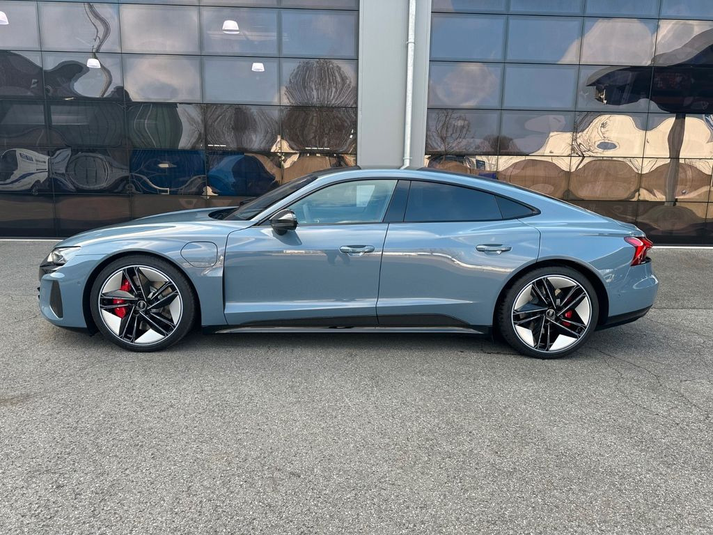 Audi e-tron GT RS quattro CARBON, EXCLUSIVE - Αυτοκίνητο: φωτογραφία 1 Audi e-tron GT RS quattro CARBON, EXCLUSIVE - Αυτοκίνητο: φωτογραφία 1