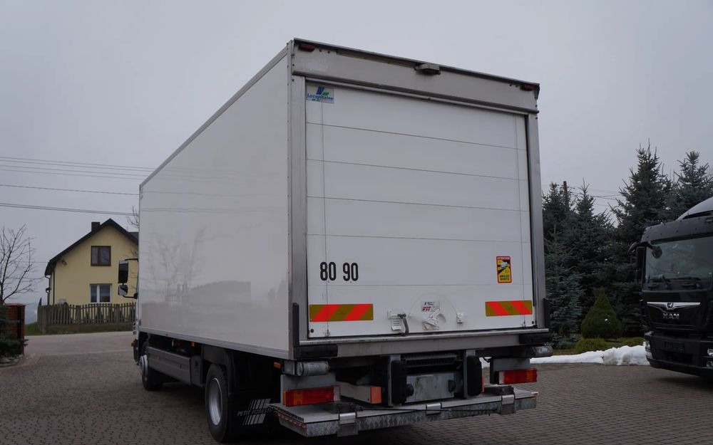 Mercedes-Benz ATEGO 1318 EURO 5 132 TYS KM CHŁODNIA CARRIER 750 WINDA - Φορτηγό ψυγείο: φωτογραφία 4 Mercedes-Benz ATEGO 1318 EURO 5 132 TYS KM CHŁODNIA CARRIER 750 WINDA - Φορτηγό ψυγείο: φωτογραφία 4