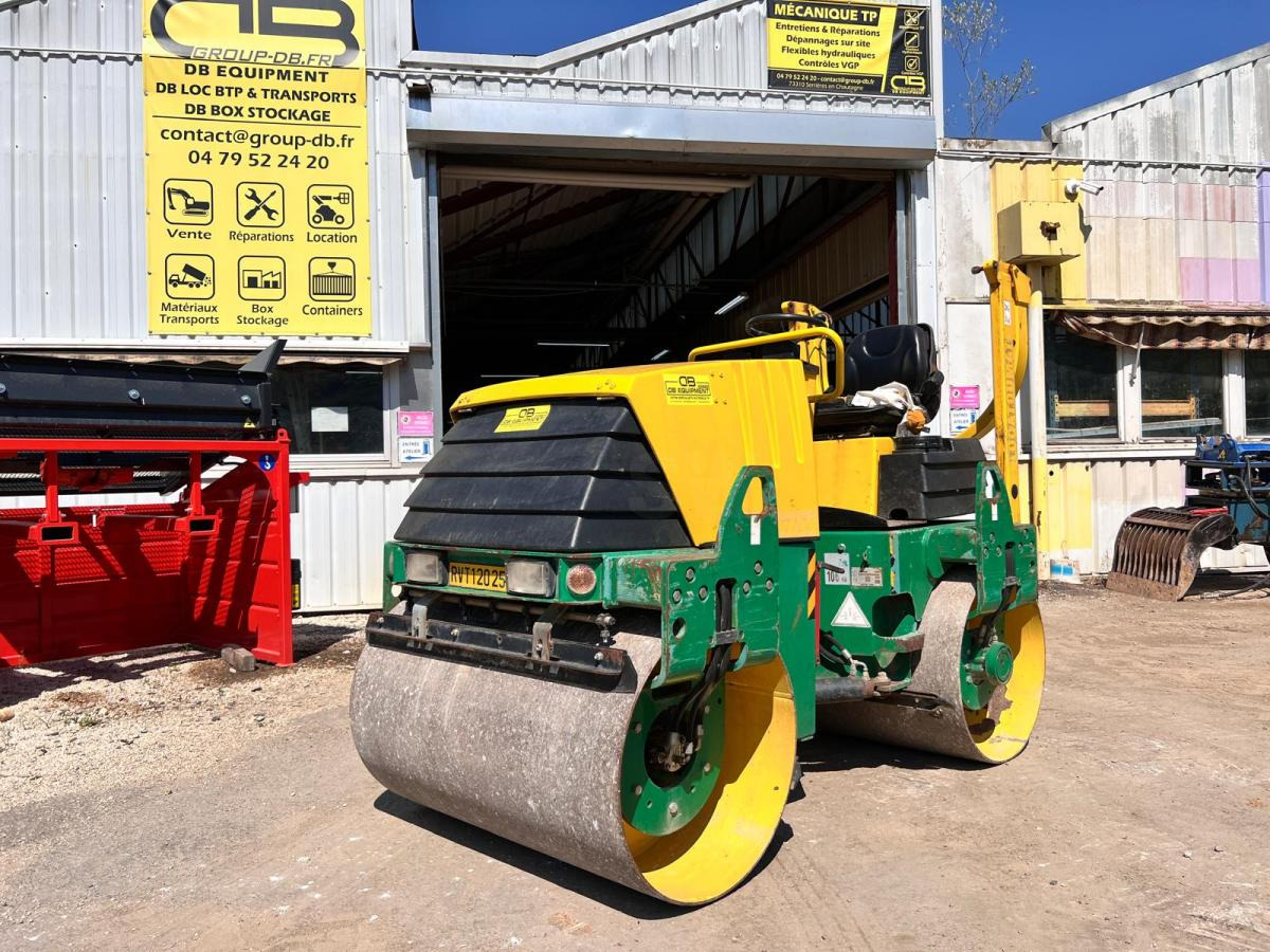 Ammann AV26-2 COMPACTEUR ROULEAU TANDEM VIBRANT ARTICULÉ - Ασφαλτικός οδοστρωτήρας: φωτογραφία 1 Ammann AV26-2 COMPACTEUR ROULEAU TANDEM VIBRANT ARTICULÉ - Ασφαλτικός οδοστρωτήρας: φωτογραφία 1