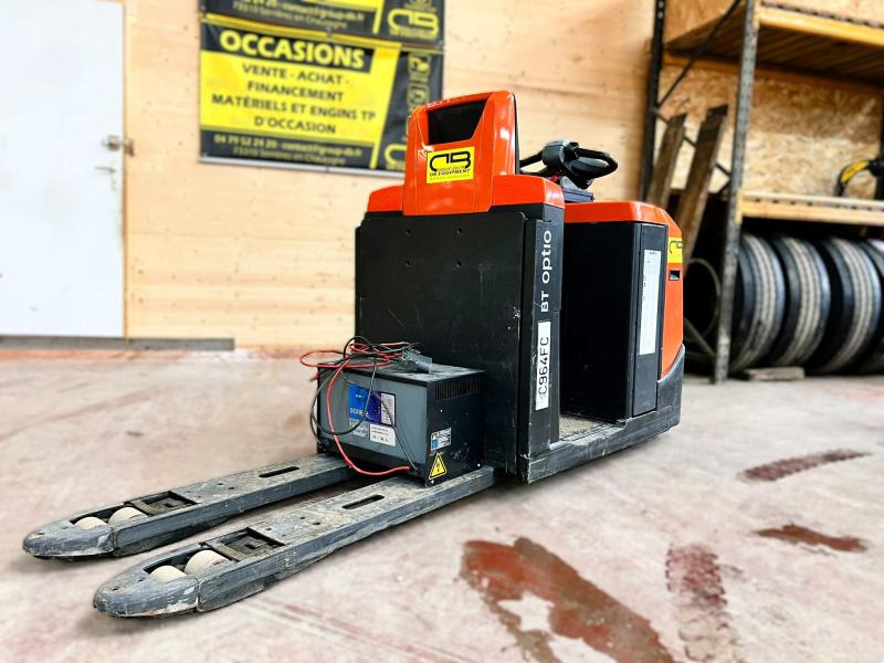 BT OSE250 Gerbeur transpalette électrique - Μηχάνημα στοίβαξης: φωτογραφία 1 BT OSE250 Gerbeur transpalette électrique - Μηχάνημα στοίβαξης: φωτογραφία 1