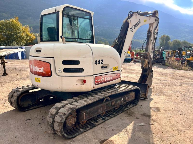 Bobcat 442B Pelle 7,5T avec pouce hydraulique - Ερπυστριοφόρος εκσκαφέας: φωτογραφία 5 Bobcat 442B Pelle 7,5T avec pouce hydraulique - Ερπυστριοφόρος εκσκαφέας: φωτογραφία 5