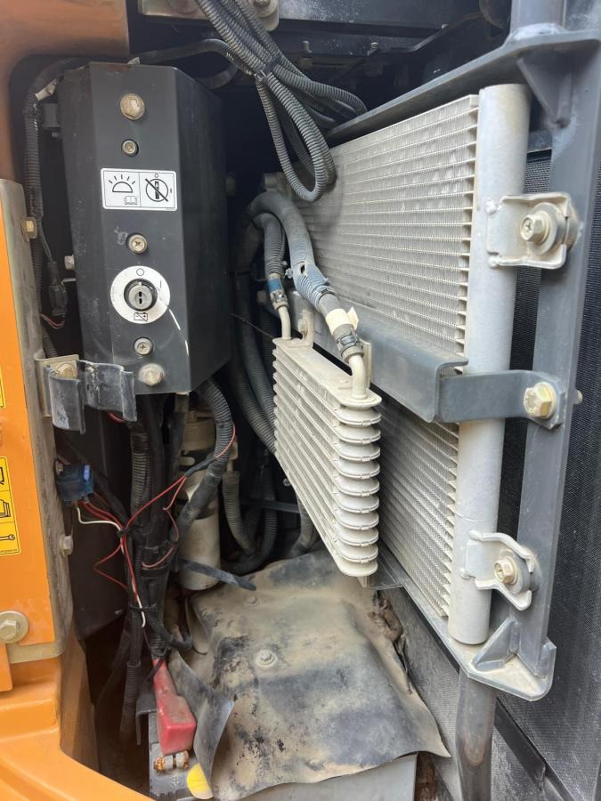 Ερπυστριοφόρος εκσκαφέας Case CX75C SR PELLE 8,5T: φωτογραφία 17 Ερπυστριοφόρος εκσκαφέας Case CX75C SR PELLE 8,5T: φωτογραφία 17