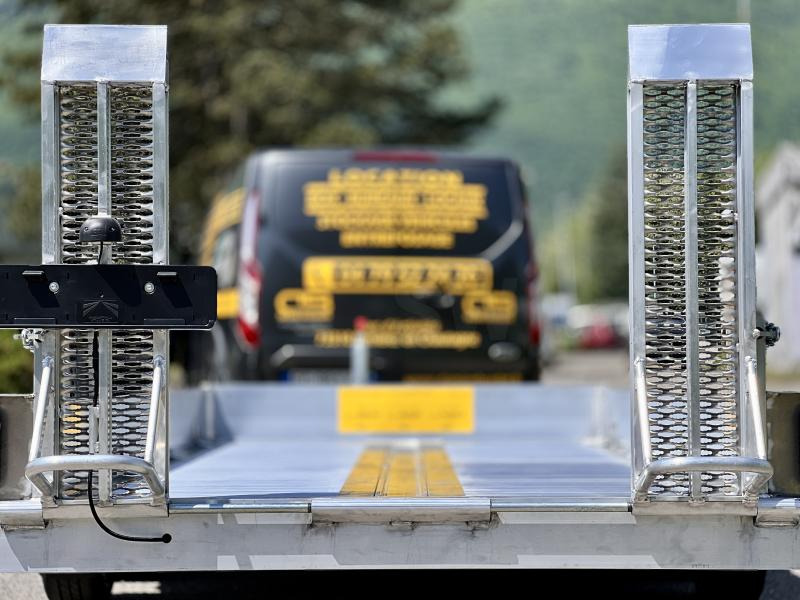 DEFINITIVE CLM Remorque porte engin aluminium 3T5 FLY35 - Τρέιλερ μεταφοράς μηχανημάτων: φωτογραφία 5 DEFINITIVE CLM Remorque porte engin aluminium 3T5 FLY35 - Τρέιλερ μεταφοράς μηχανημάτων: φωτογραφία 5