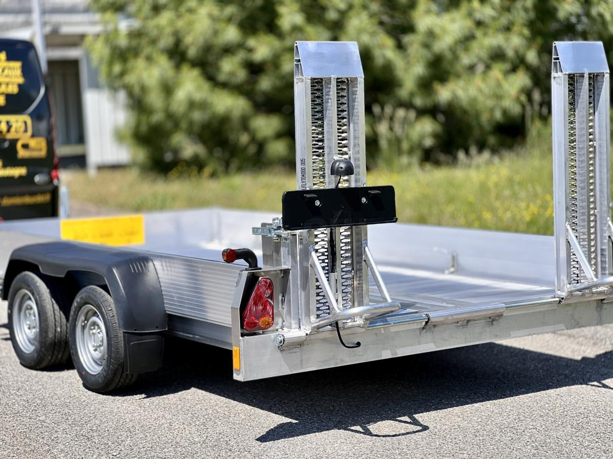 DEFINITIVE CLM Remorque porte engin aluminium 3T5 FLY35 - Τρέιλερ μεταφοράς μηχανημάτων: φωτογραφία 4 DEFINITIVE CLM Remorque porte engin aluminium 3T5 FLY35 - Τρέιλερ μεταφοράς μηχανημάτων: φωτογραφία 4