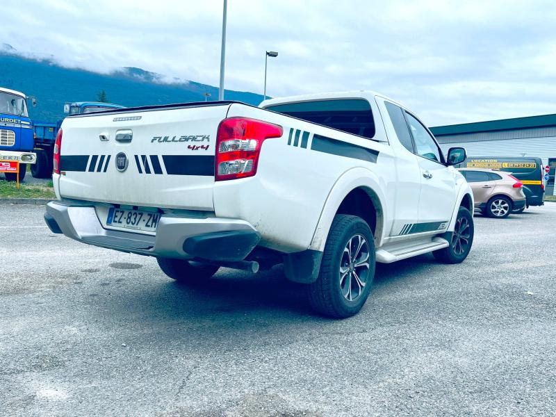FIAT Véhicule utilitaire Pickup FULLBACK 4X4 - Ημιφορτηγό: φωτογραφία 3 FIAT Véhicule utilitaire Pickup FULLBACK 4X4 - Ημιφορτηγό: φωτογραφία 3