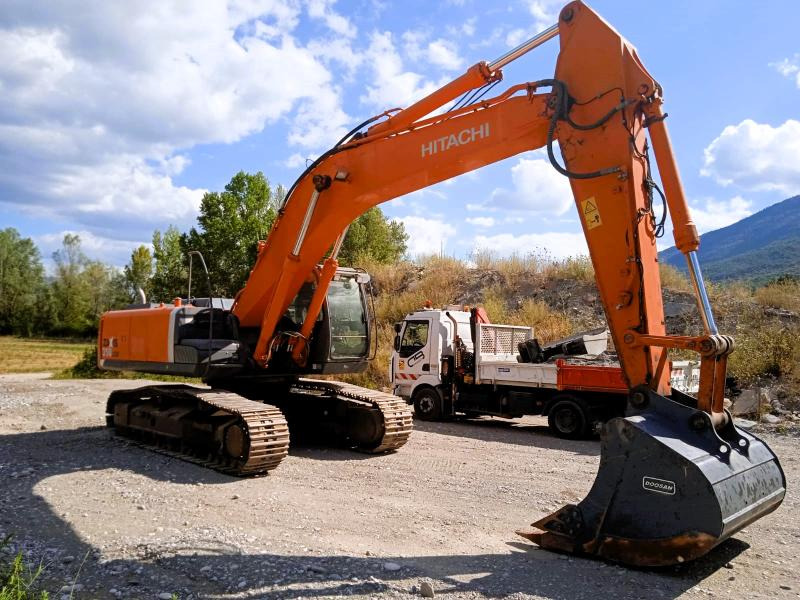 HITACHI PELLE ZX 350 LCN-3 35T - Ερπυστριοφόρος εκσκαφέας: φωτογραφία 4 HITACHI PELLE ZX 350 LCN-3 35T - Ερπυστριοφόρος εκσκαφέας: φωτογραφία 4
