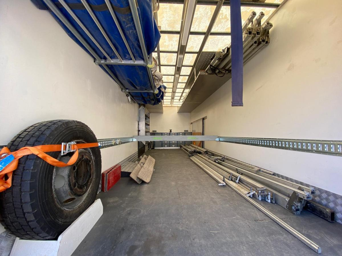 Μίσθωση ISUZU Camion SÉRIE N AVEC 2 STRUCTURES CHAPITEAUX ISUZU Camion SÉRIE N AVEC 2 STRUCTURES CHAPITEAUX: φωτογραφία 9