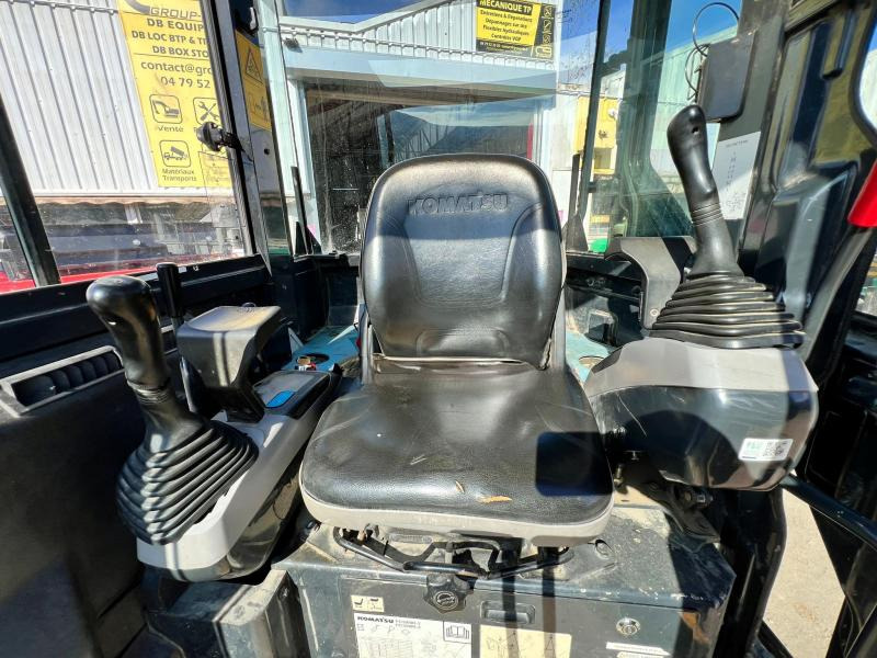 Μίσθωση Komatsu PC 30 MR 2 Mini pelle 3,2T Komatsu PC 30 MR 2 Mini pelle 3,2T: φωτογραφία 14
