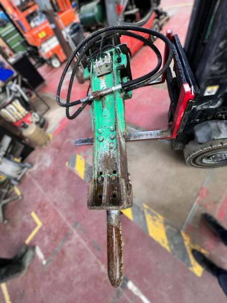 MONTABERT M900 BRH Marteau hydraulique pour 15-25T - Υδραυλικό σφυρί: φωτογραφία 2 MONTABERT M900 BRH Marteau hydraulique pour 15-25T - Υδραυλικό σφυρί: φωτογραφία 2