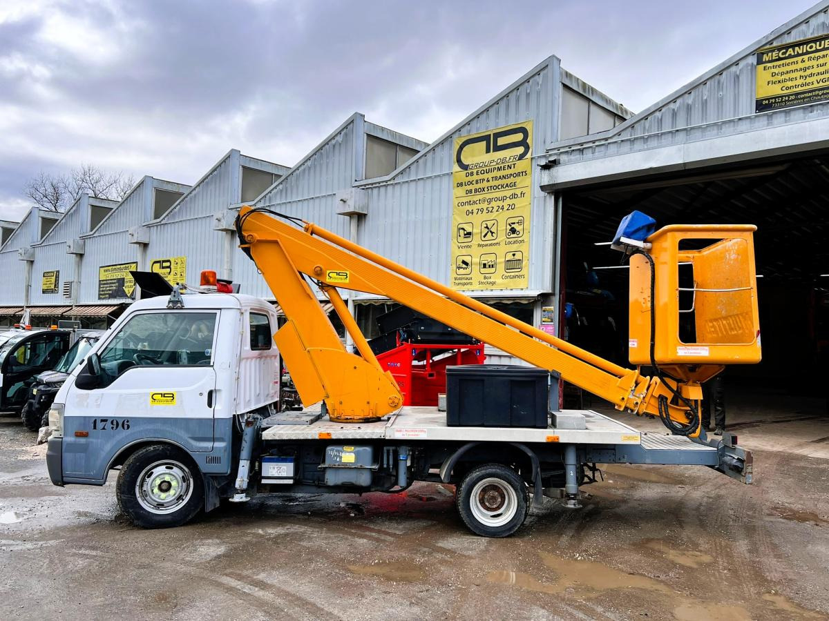 Mazda Bongo Fourgon Nacelle 14,5m - Πλατφόρμα εναέρια, Ελαφρύ επαγγελματικό: φωτογραφία 2 Mazda Bongo Fourgon Nacelle 14,5m - Πλατφόρμα εναέρια, Ελαφρύ επαγγελματικό: φωτογραφία 2