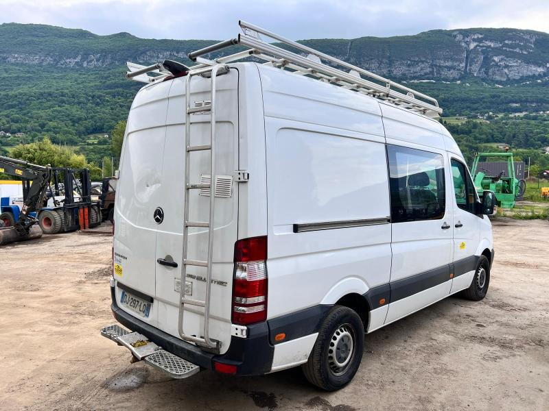 Mercedes SPRINTER 2 V6 3L 190cv - Βαν, Διπλοκάμπινο ελαφρύ επαγγελματικό: φωτογραφία 4 Mercedes SPRINTER 2 V6 3L 190cv - Βαν, Διπλοκάμπινο ελαφρύ επαγγελματικό: φωτογραφία 4