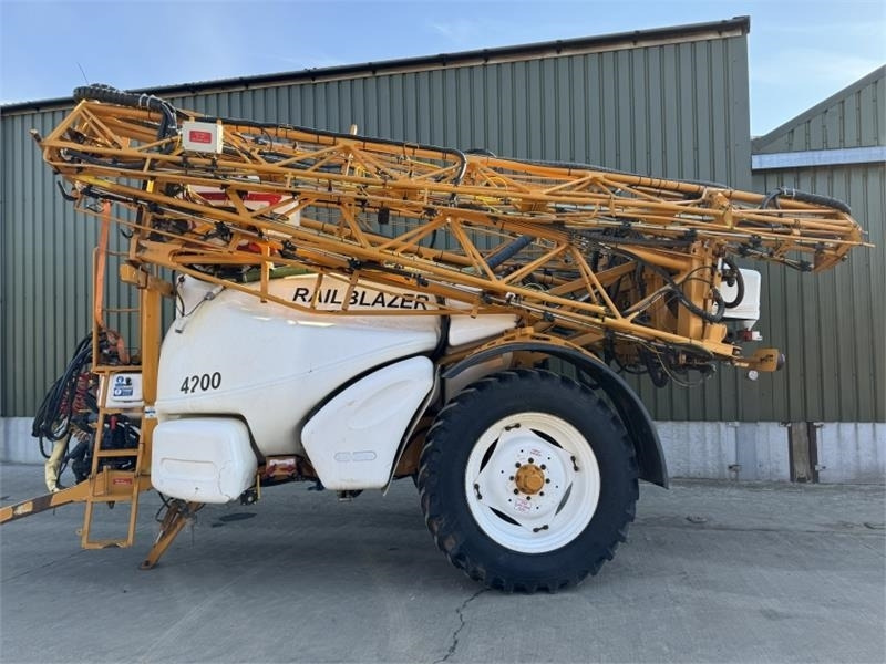 Knight Trailblazer 4200l 36m Trailed Sprayer - Αναρτώμενο ψεκαστικό: φωτογραφία 2 Knight Trailblazer 4200l 36m Trailed Sprayer - Αναρτώμενο ψεκαστικό: φωτογραφία 2