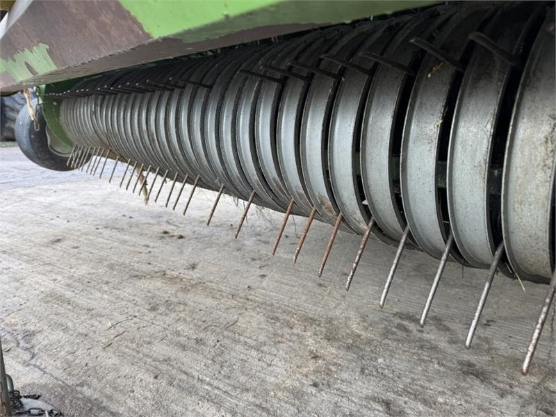 Χορτοδετική μηχανή στρόγγυλης μπάλας Krone Comprima V150 XC Round Baler: φωτογραφία 8 Χορτοδετική μηχανή στρόγγυλης μπάλας Krone Comprima V150 XC Round Baler: φωτογραφία 8