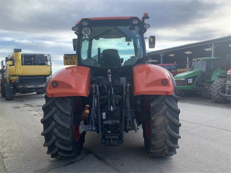 Kubota Kubota M7131 - Τρακτέρ: φωτογραφία 5 Kubota Kubota M7131 - Τρακτέρ: φωτογραφία 5