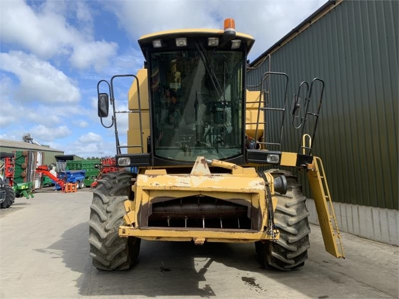 New Holland/Laverda New Holland TL58i / Laverda Hi - Εξαρτηματα - Θεριζοαλωνιστική μηχανή: φωτογραφία 5 New Holland/Laverda New Holland TL58i / Laverda Hi - Εξαρτηματα - Θεριζοαλωνιστική μηχανή: φωτογραφία 5