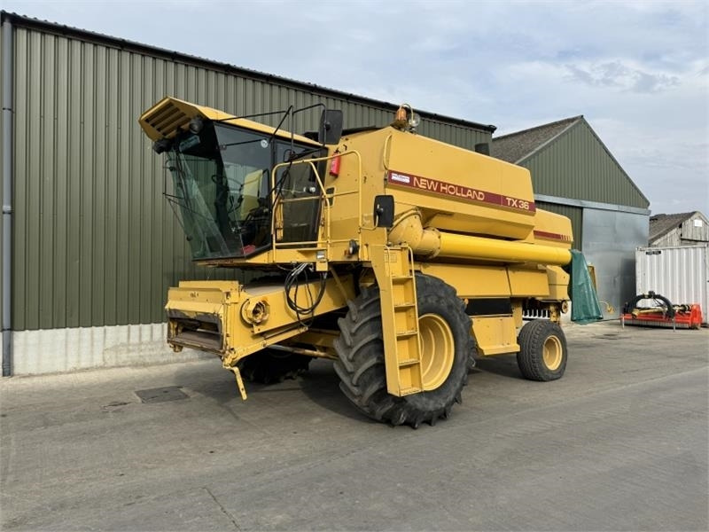 New Holland TX 36 - Εξαρτηματα - Θεριζοαλωνιστική μηχανή: φωτογραφία 3 New Holland TX 36 - Εξαρτηματα - Θεριζοαλωνιστική μηχανή: φωτογραφία 3