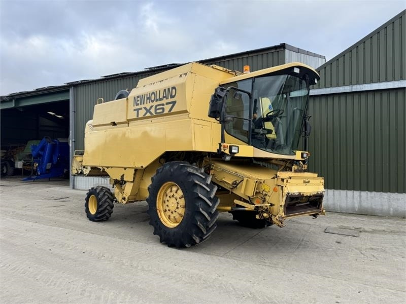 New Holland TX67 c/w 20ft Header - Εξαρτηματα - Θεριζοαλωνιστική μηχανή: φωτογραφία 1 New Holland TX67 c/w 20ft Header - Εξαρτηματα - Θεριζοαλωνιστική μηχανή: φωτογραφία 1