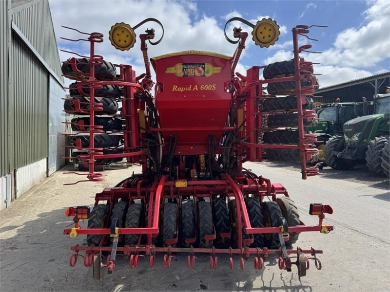 Vaderstad Rapid A600s **3 Row** - Σπαρτική με σβάρνα: φωτογραφία 3 Vaderstad Rapid A600s **3 Row** - Σπαρτική με σβάρνα: φωτογραφία 3