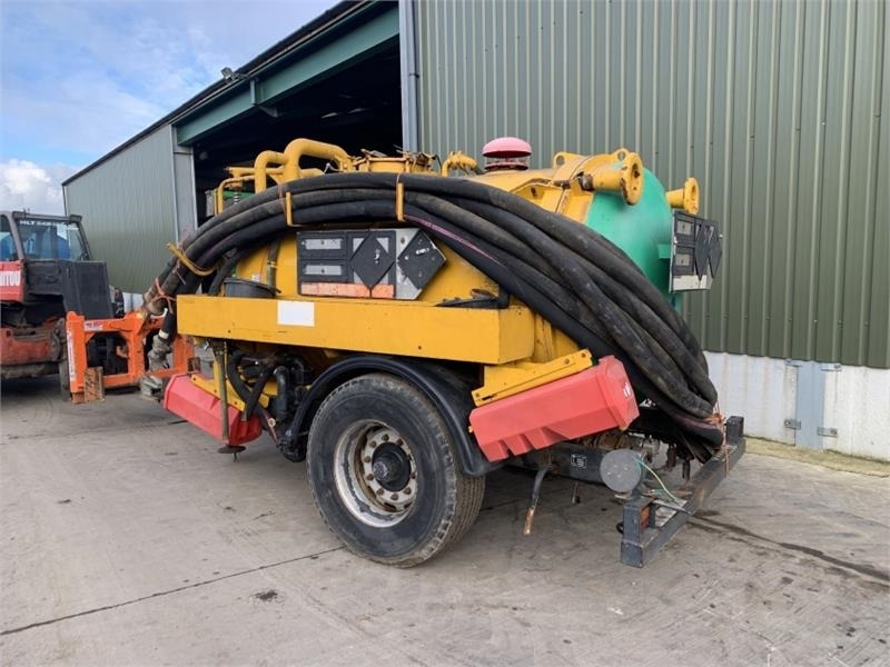 Whale Vacume Tanker - Κοπροδιανομέας υγρής κοπριάς: φωτογραφία 2 Whale Vacume Tanker - Κοπροδιανομέας υγρής κοπριάς: φωτογραφία 2