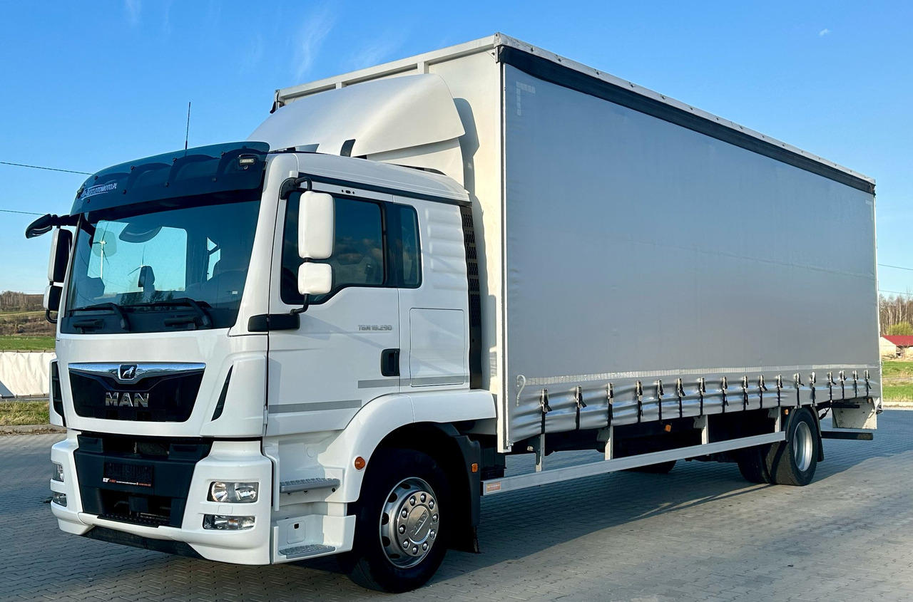 MAN TGM 18.290 / FIRANKA / WINDA / 22 EUROPALETY / AUTOMAT / SYPIALKA / 9 059 KG ŁADOWNOŚCI / NISKI PRZEBIEG / ZSUWANY DACH / EURO 6 - Φορτηγό μουσαμάς: φωτογραφία 2 MAN TGM 18.290 / FIRANKA / WINDA / 22 EUROPALETY / AUTOMAT / SYPIALKA / 9 059 KG ŁADOWNOŚCI / NISKI PRZEBIEG / ZSUWANY DACH / EURO 6 - Φορτηγό μουσαμάς: φωτογραφία 2