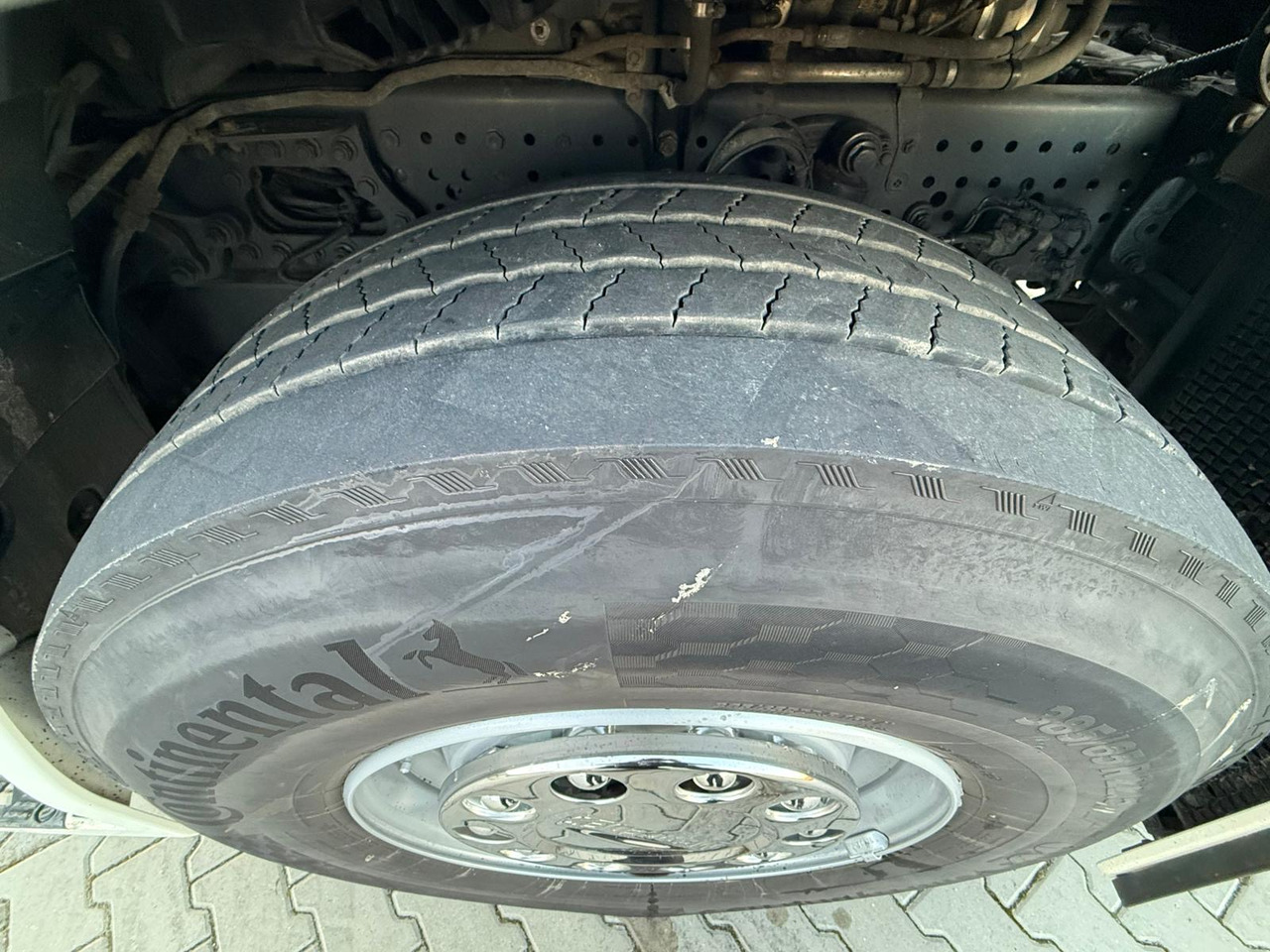 Φορτηγό ψυγείο MERCEDES-BENZ ACTROS 1840 / CHŁODNIA / WINDA / 15 EUROPALET / 6.10 M DŁUGOŚCI / DUŻA KABINA / AUTOMAT / SPROWADZONY / SERWISOWANY / EURO 6: φωτογραφία 17