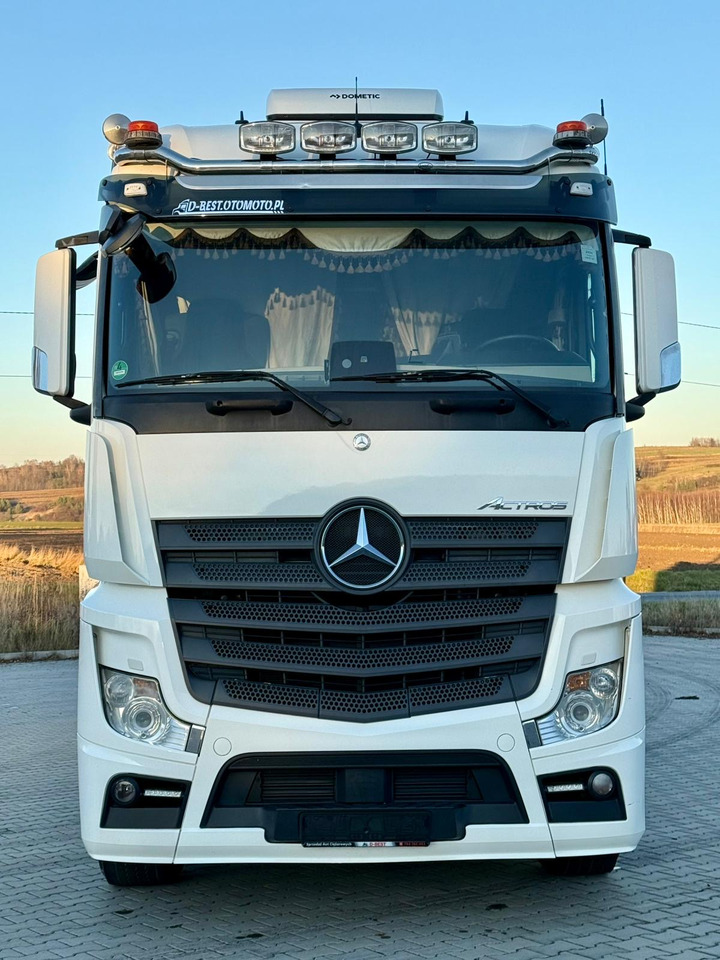 Φορτηγό ψυγείο MERCEDES-BENZ ACTROS 1840 / CHŁODNIA / WINDA / 15 EUROPALET / 6.10 M DŁUGOŚCI / DUŻA KABINA / AUTOMAT / SPROWADZONY / SERWISOWANY / EURO 6: φωτογραφία 13