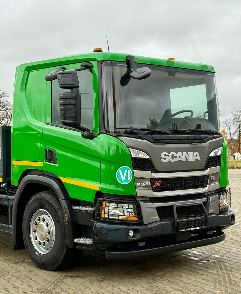 SCANIA P320 / PLATFORMA / NOWY / 5 TYŚ KM / SYPIALKA / 2023 ROK / CAŁA NA PODUSZKACH / 7.7 M DŁUGOŚCI / LAWETA / DO PRZEWOZU MASZYN ROLNICZYCH ITP - Φορτηγό με ανοιχτή καρότσα: φωτογραφία 5 SCANIA P320 / PLATFORMA / NOWY / 5 TYŚ KM / SYPIALKA / 2023 ROK / CAŁA NA PODUSZKACH / 7.7 M DŁUGOŚCI / LAWETA / DO PRZEWOZU MASZYN ROLNICZYCH ITP - Φορτηγό με ανοιχτή καρότσα: φωτογραφία 5