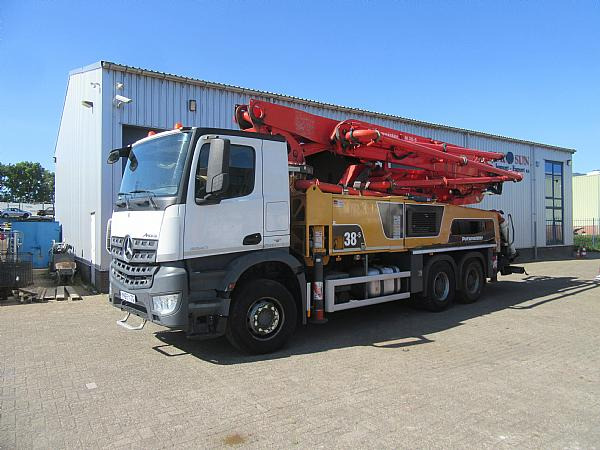 2015 PUTZMEISTER M38/5 AROCS 6x4 - Αντλία σκυροδέματος: φωτογραφία 1 2015 PUTZMEISTER M38/5 AROCS 6x4 - Αντλία σκυροδέματος: φωτογραφία 1