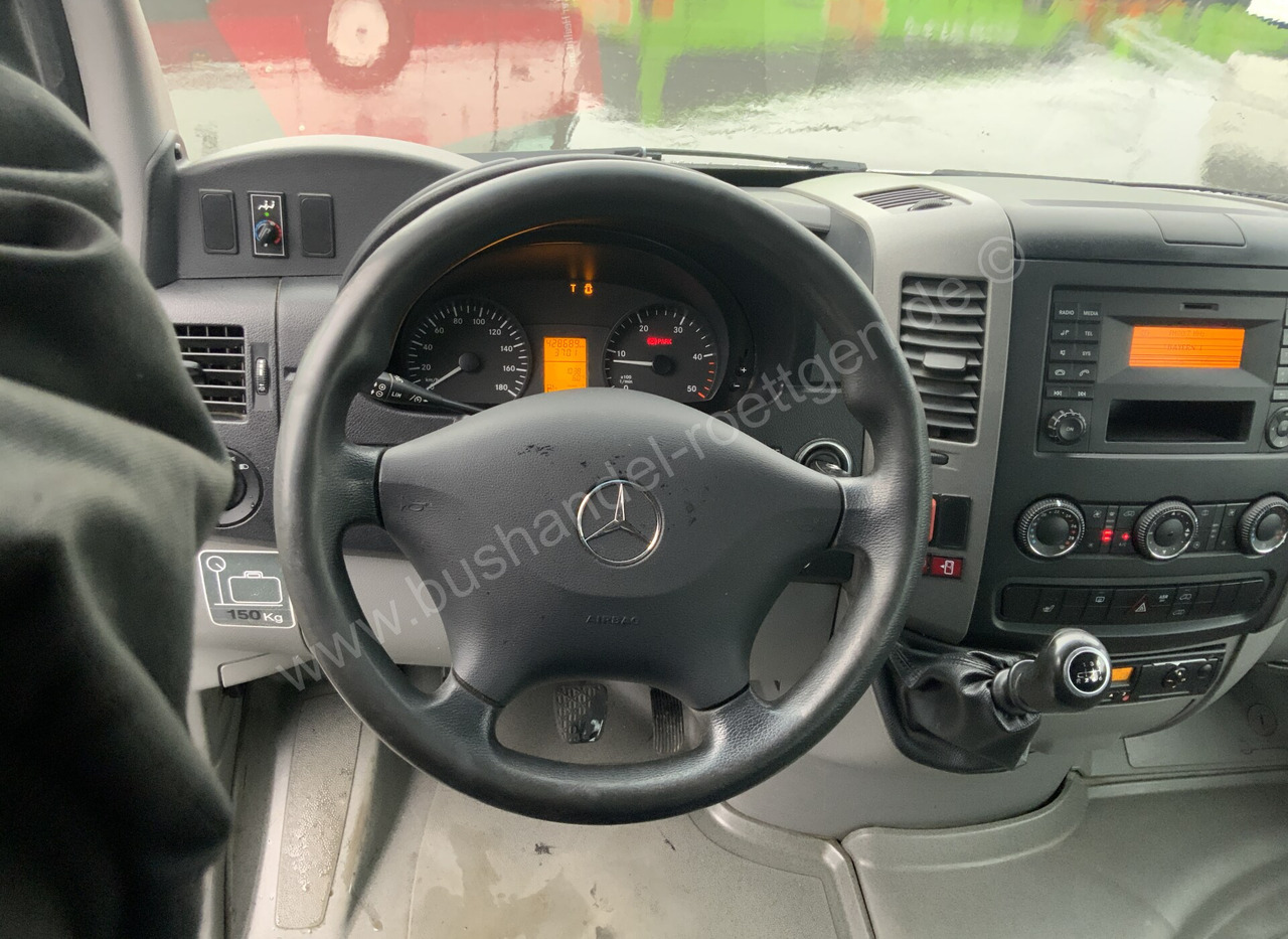 Interior photo 1: Μίσθωση Mercedes-Benz 516 CDI Sprinter Mercedes-Benz 516 CDI Sprinter