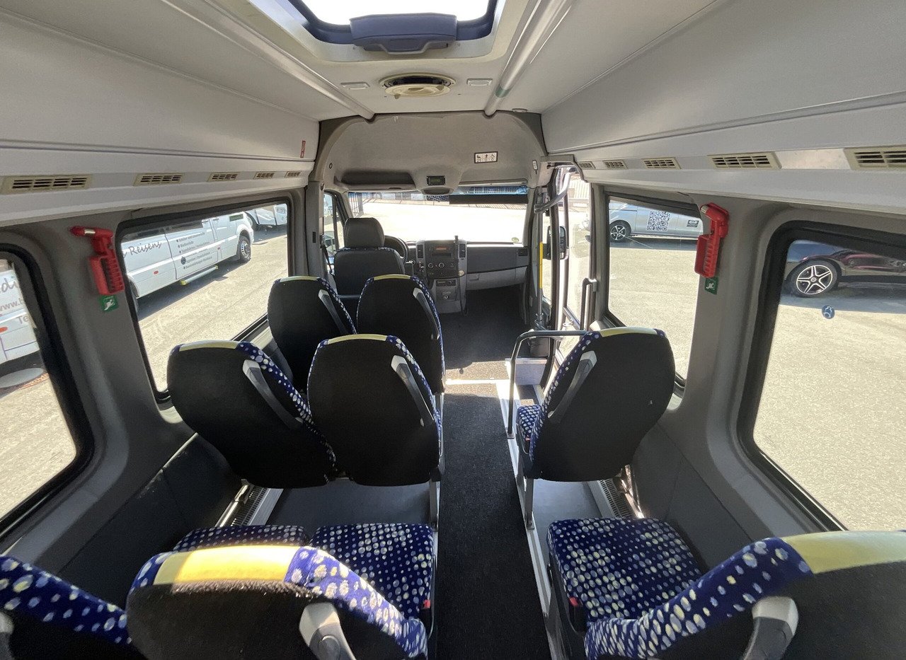 Μικρό λεωφορείο, Επιβατικό βαν Mercedes-Benz 519 CDI Sprinter: φωτογραφία 14