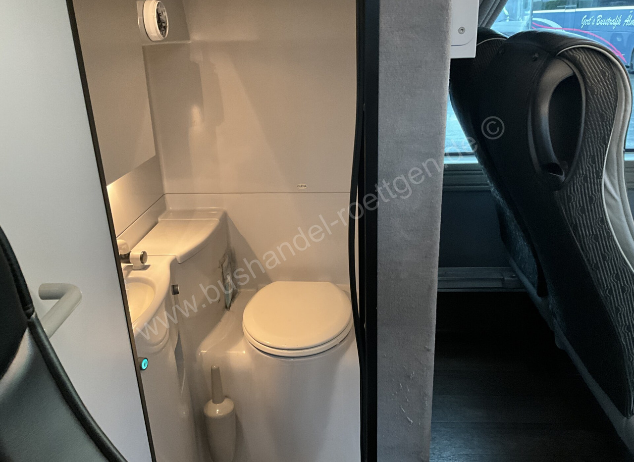 Διώροφο λεωφορείο Neoplan Skyliner L: φωτογραφία 13 Διώροφο λεωφορείο Neoplan Skyliner L: φωτογραφία 13