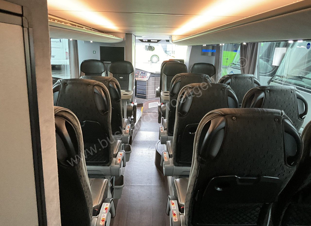 Διώροφο λεωφορείο Neoplan Skyliner L: φωτογραφία 14 Διώροφο λεωφορείο Neoplan Skyliner L: φωτογραφία 14