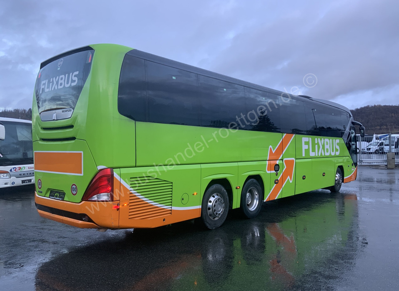 Neoplan Tourliner L - Πούλμαν: φωτογραφία 4 Neoplan Tourliner L - Πούλμαν: φωτογραφία 4