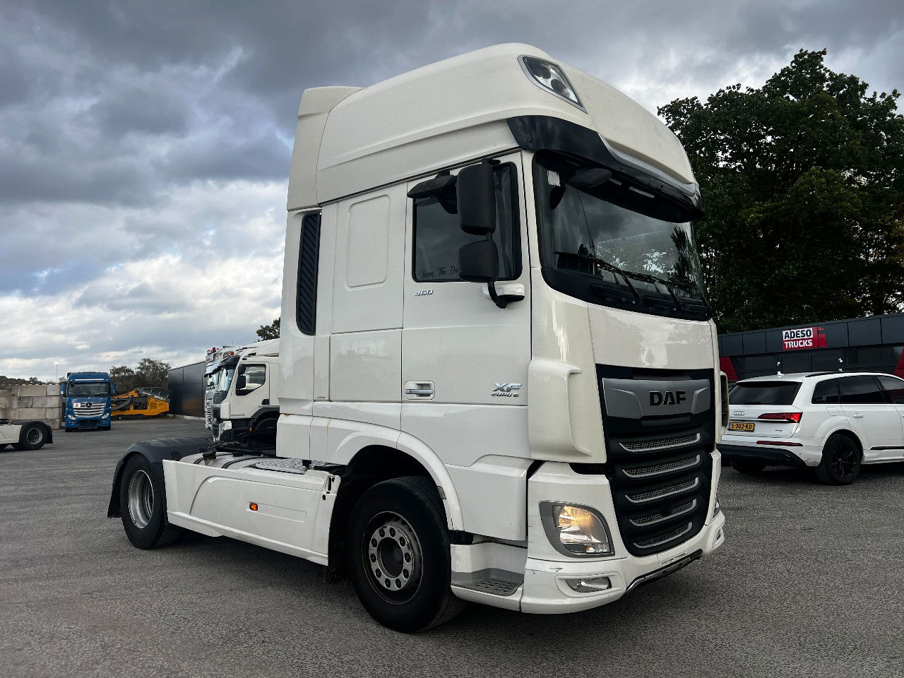 DAF XF 460 SSC, Retarder, Full spoiler - Τράκτορας: φωτογραφία 2 DAF XF 460 SSC, Retarder, Full spoiler - Τράκτορας: φωτογραφία 2