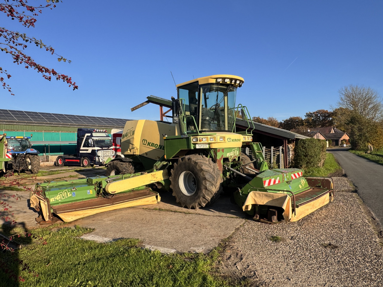 KRONE Big M II CV - Χορτοκοπτικό: φωτογραφία 1 KRONE Big M II CV - Χορτοκοπτικό: φωτογραφία 1