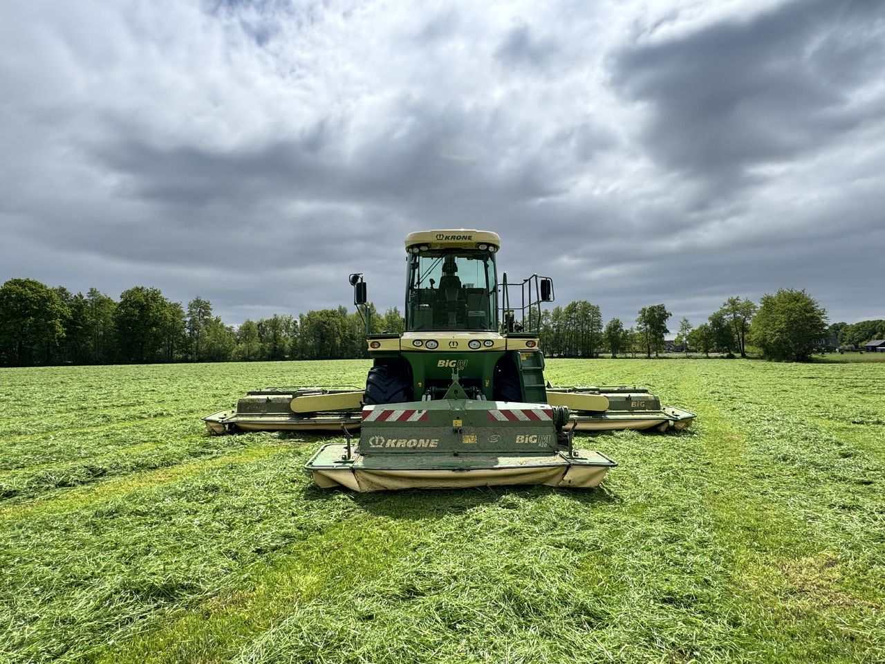 Krone Big M 420 CV - Χορτοκοπτικό: φωτογραφία 5 Krone Big M 420 CV - Χορτοκοπτικό: φωτογραφία 5