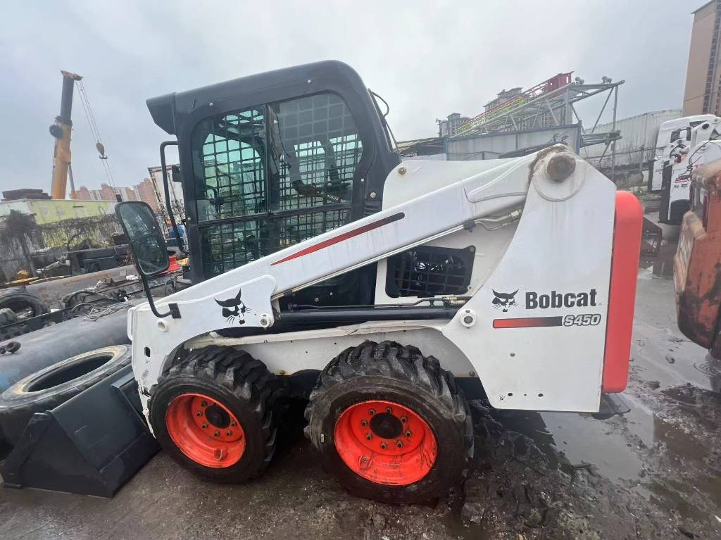Bobcat S 450 - Φορτωτής πλάγιας ολίσθησης: φωτογραφία 1 Bobcat S 450 - Φορτωτής πλάγιας ολίσθησης: φωτογραφία 1
