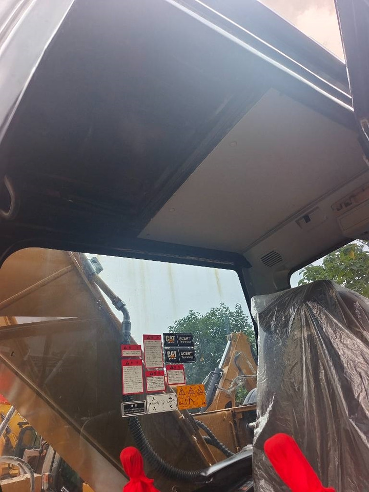 CAT 320D2L - Ερπυστριοφόρος εκσκαφέας: φωτογραφία 5 CAT 320D2L - Ερπυστριοφόρος εκσκαφέας: φωτογραφία 5