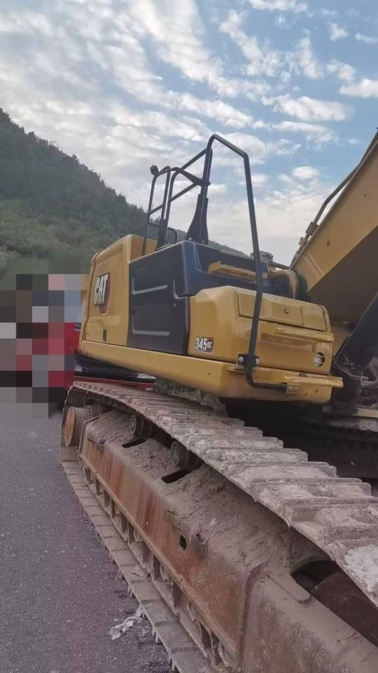 CAT 345GC - Ερπυστριοφόρος εκσκαφέας: φωτογραφία 2 CAT 345GC - Ερπυστριοφόρος εκσκαφέας: φωτογραφία 2
