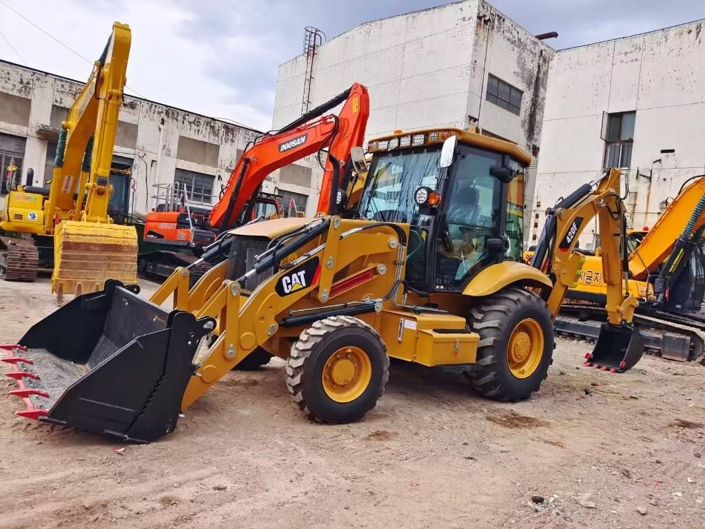 CAT 420 F BRAND NEW MACHINE - Φορτωτής εκσκαφέας: φωτογραφία 3 CAT 420 F BRAND NEW MACHINE - Φορτωτής εκσκαφέας: φωτογραφία 3