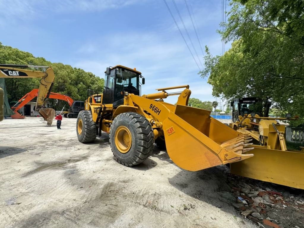 CAT 966 H - Ελαστιχοφόρος φορτωτής: φωτογραφία 3 CAT 966 H - Ελαστιχοφόρος φορτωτής: φωτογραφία 3